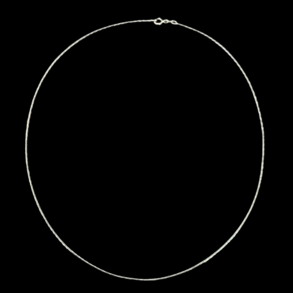 Elegant 18k White Gold Necklace Estate 4 grams